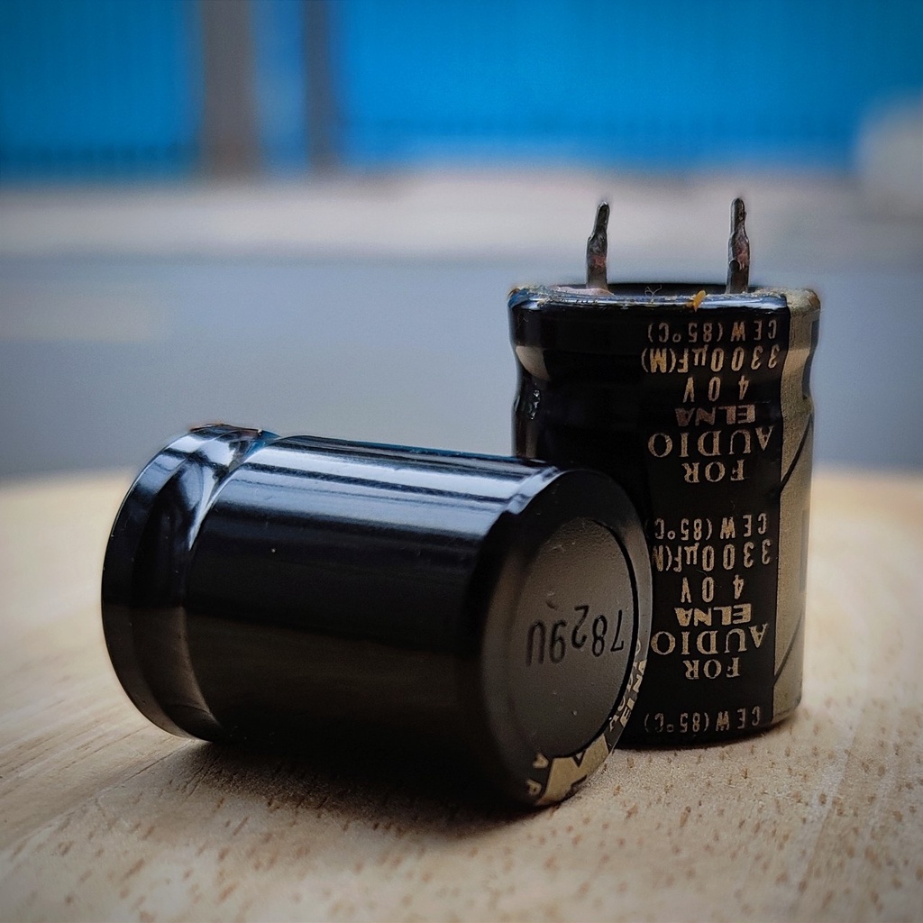 Cặp tụ size nhỏ Elna for audio 3300uF/40v