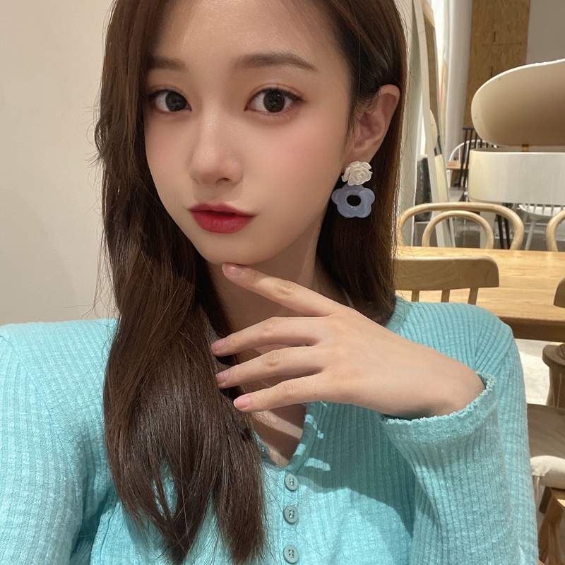 Khuyên tai kẹp không bấm lỗ chốt điều chỉnh K227 bằng hợp kim mạ bạc hình bông hoa bigsize dáng midi Leous Accessories