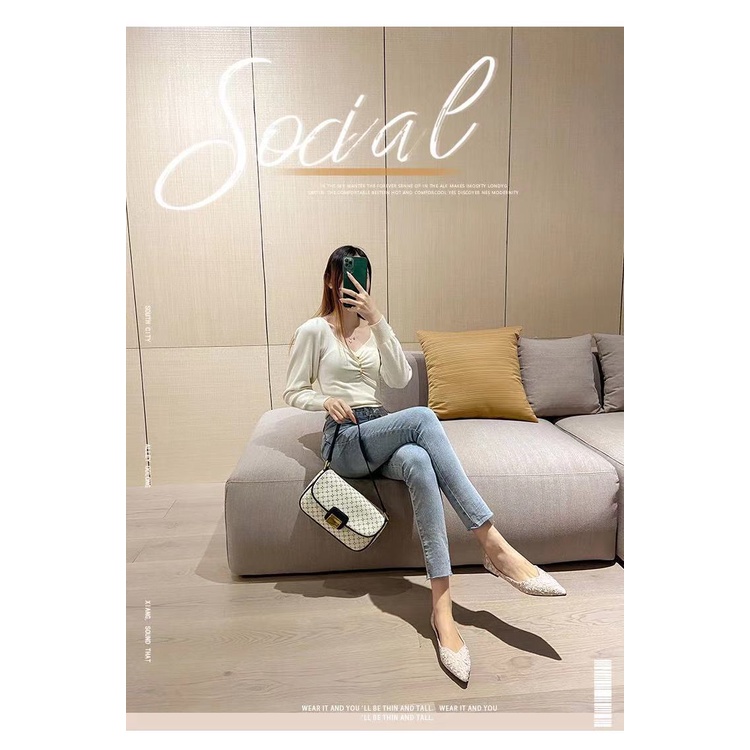 Giày Búp Bê Đế Bằng Mũi Nhọn Size Lớn 41-43 Thời Trang Xuân Thu 2022 Cho Nữ