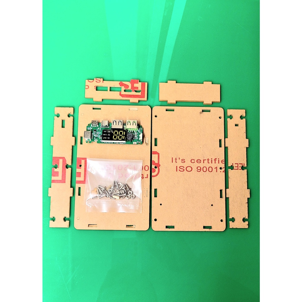 Box Sạc Mica dùng pin 18650 sử dụng mạch QC3.0 max 2.4A