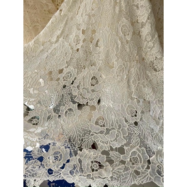 Vải ren sợi hoạ tiết hoa và lá