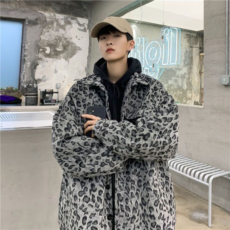 Áo Khoác Hoạ Tiết Da Báo Hai Màu Unisex