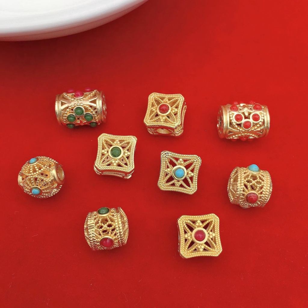 Hạt Xỏ Lỗ Màu Vàng Cát / Xanh Dương Dùng Làm Vòng Tay DIY