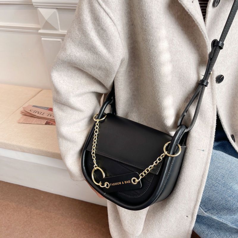 Túi xách nữ, túi đeo vai đeo chéo cá tính da mềm nắp vát hot trend PK 420