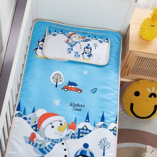 chiếu lụa kèm gối bông cho bé