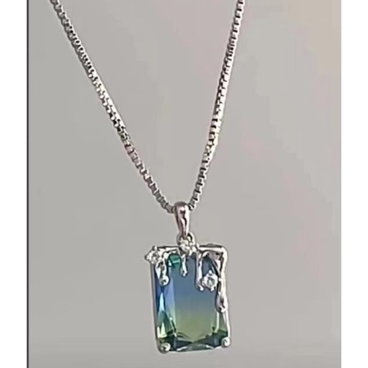 Vòng cổ Mặt Vuông Đính Đá Zircon Màu Gradient Thời Trang Cho Nữ