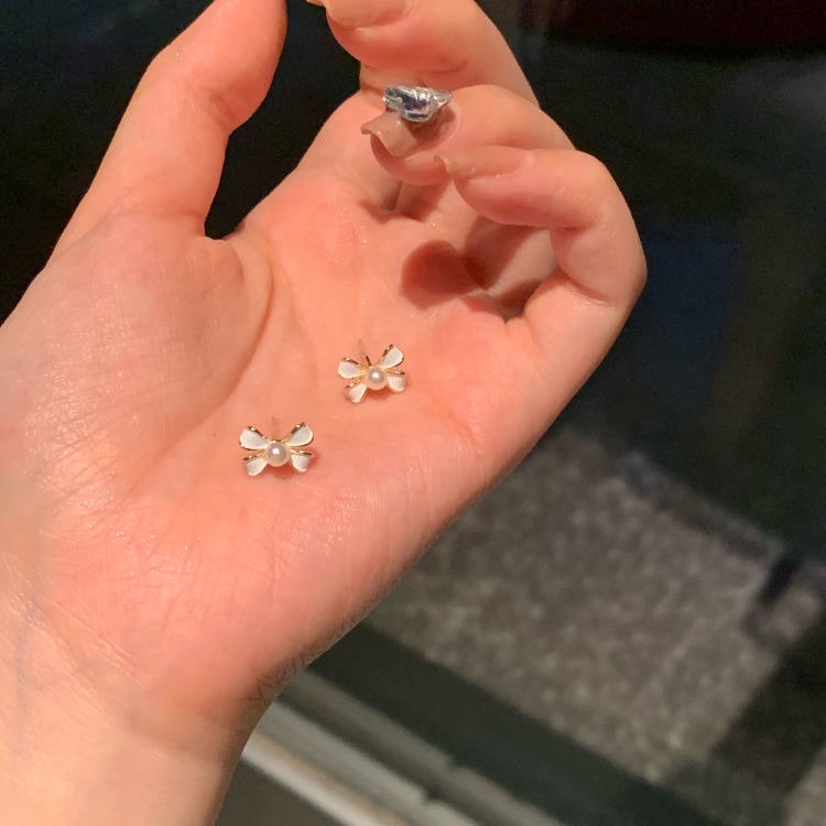 Bông Tai Mạ Bạc 925 Hình Nơ Đính Ngọc Trai Đơn Giản Thời Trang Hàng Mới Dành Cho Bạn Nữ