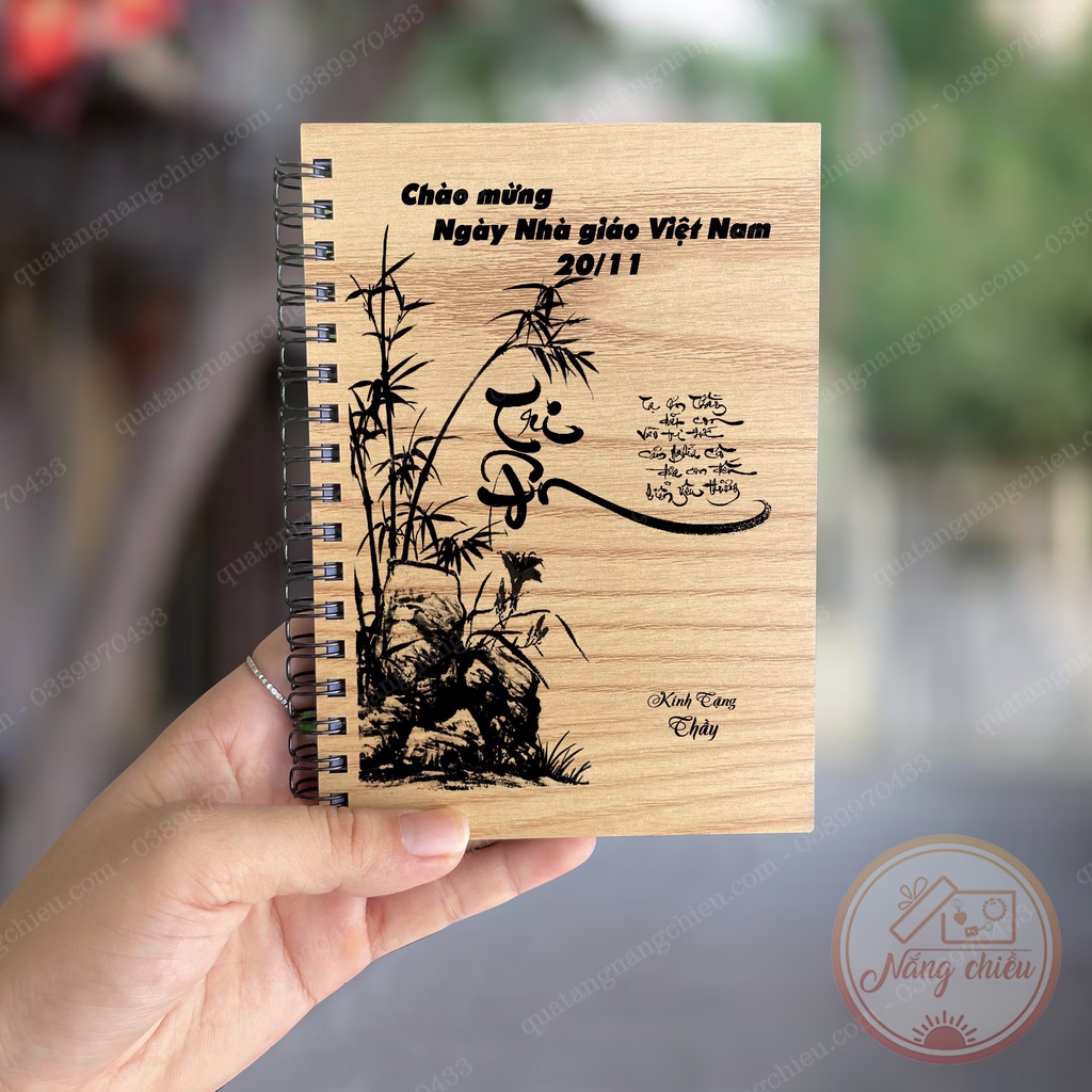 Món quà tặng ý nghĩa tri ân thầy cô ngày nhà giáo việt nam 20.11, Sổ bìa gỗ khắc theo yêu cầu