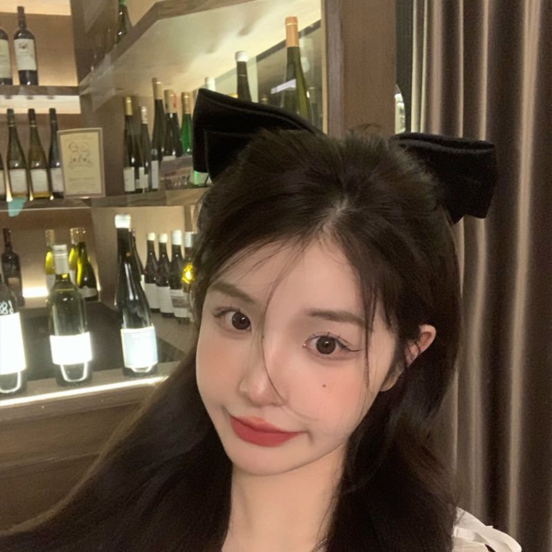 Kẹp Tóc Hình Nơ Màu Đen Sáng Bóng Thanh Lịch Cho Nữ