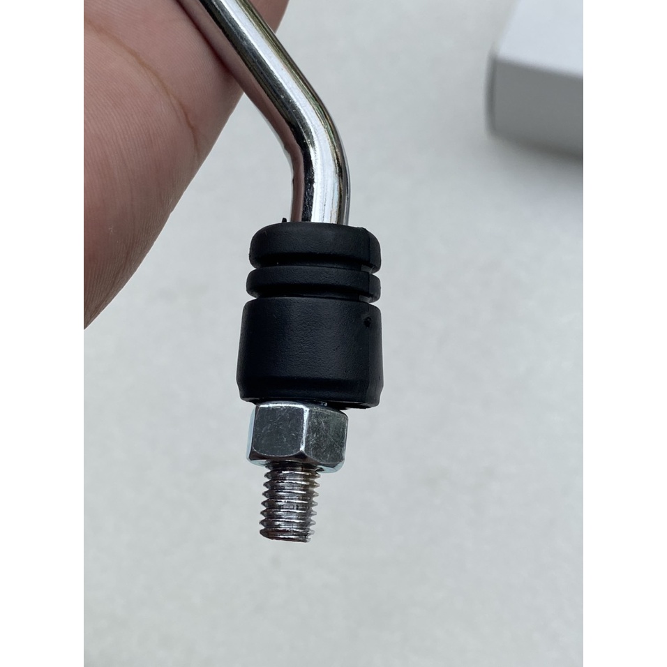 KIẾNG HẬU XE CUB 82