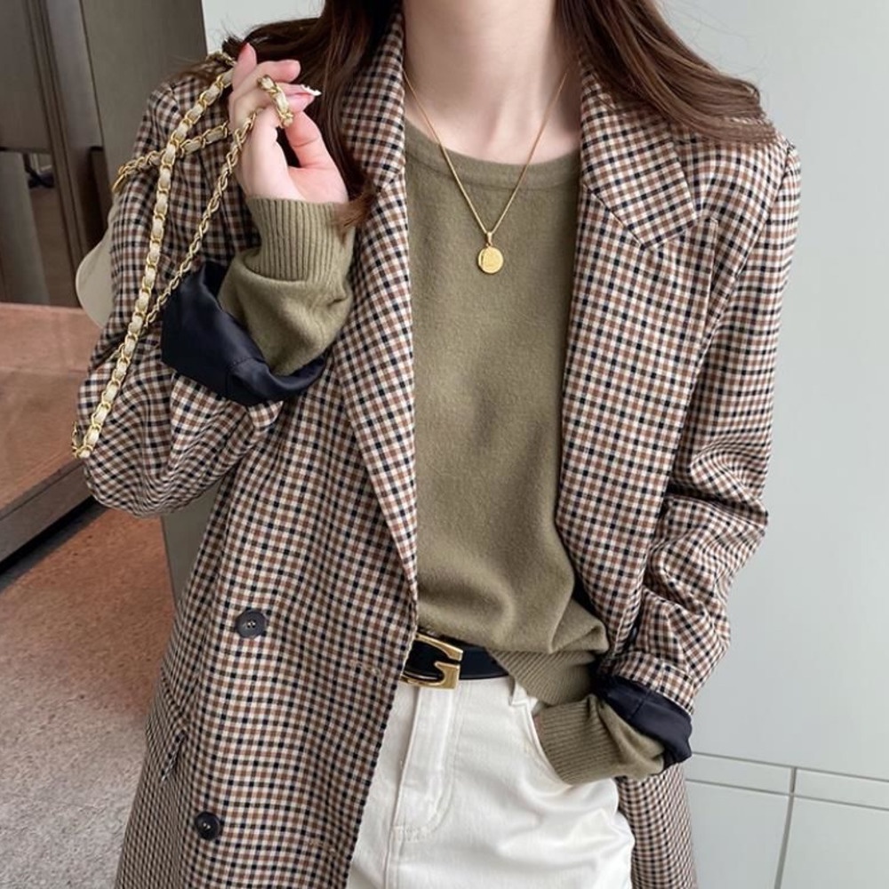 Áo Sweater Mỏng Tay Dài Cổ Tròn Màu Sắc Đơn Giản