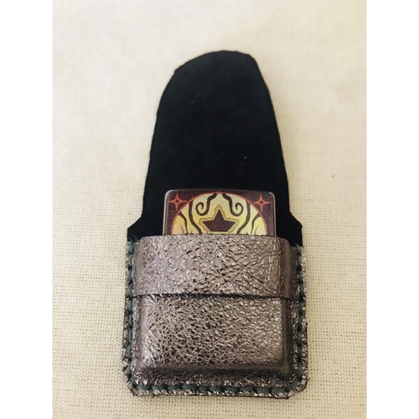 Bao da zippo để túi