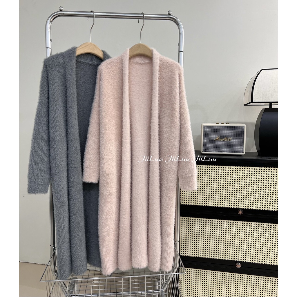 Cardigan len lông thỏ dáng dài qua đùi