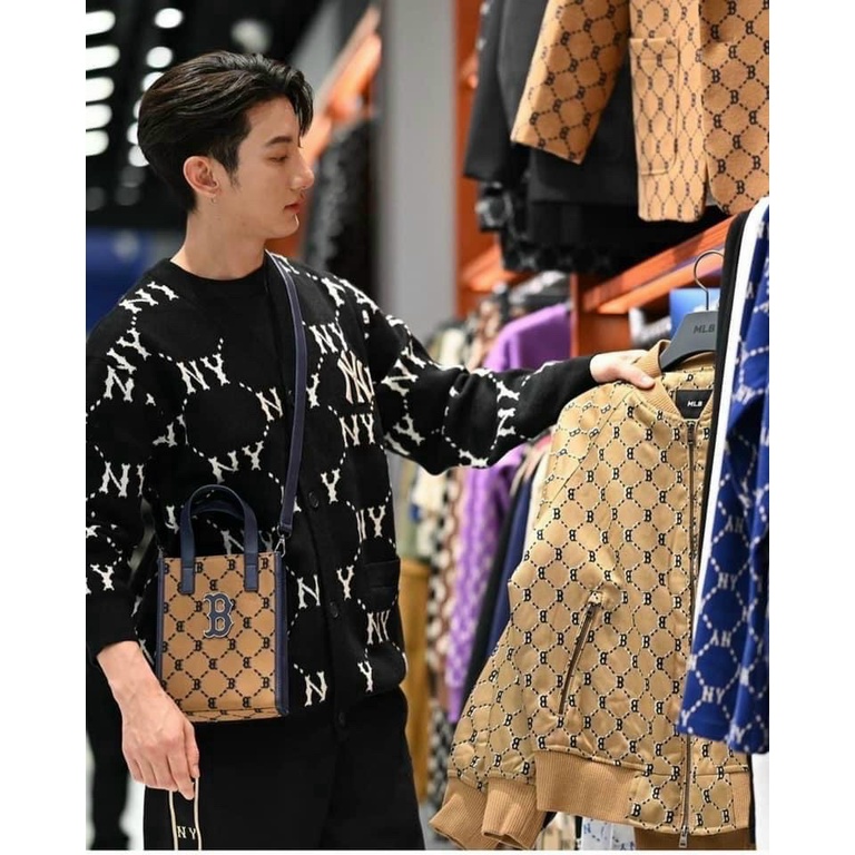 Túi MLB quai xách kèm dây dài đeo chéo chất vải dày dặn đứng form