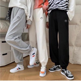 Quần jogger nữ bo gấu nỉ, quần nỉ jogger nữ thêu mặt cười AS69