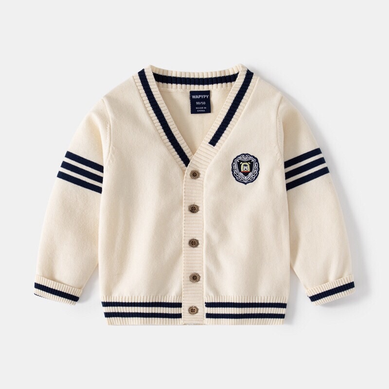 Áo khoác len cardigan cho bé thêu huy hiệu cực đẹp