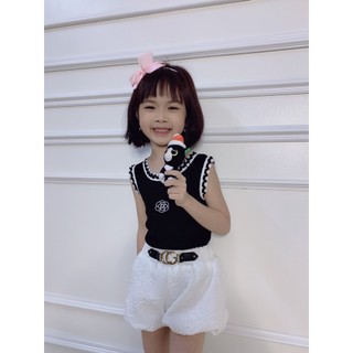 Quần soóc phồng bé gái mùa hè hoạ tiết hoa nổi màu trắng 18 - 35 kg