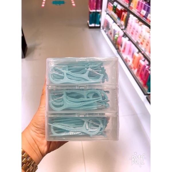 Tăm Chỉ Nha Khoa Watsons Thái Lan Hộp 50 chiếc