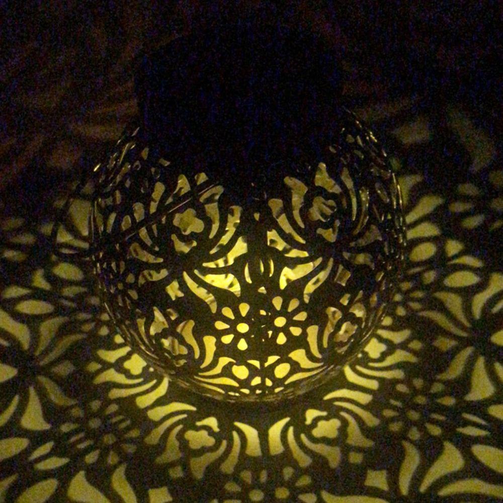 Đèn Trang Trí Sân Vườn Sử Dụng Năng Lượng Mặt Trời Sáng Tạo