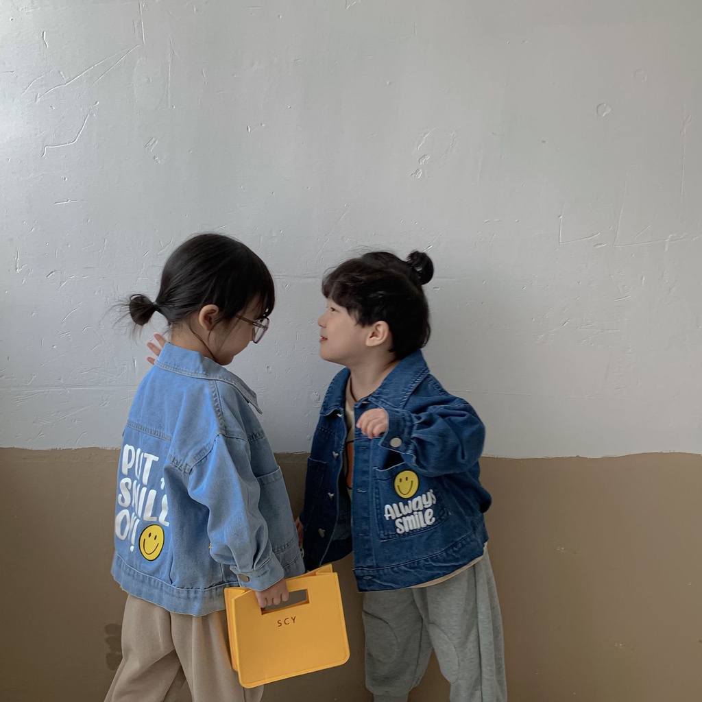Áo khoác jean mặt cười 2 màu cho bé trai bé gái phong cách Hàn Quốc  B73-21249