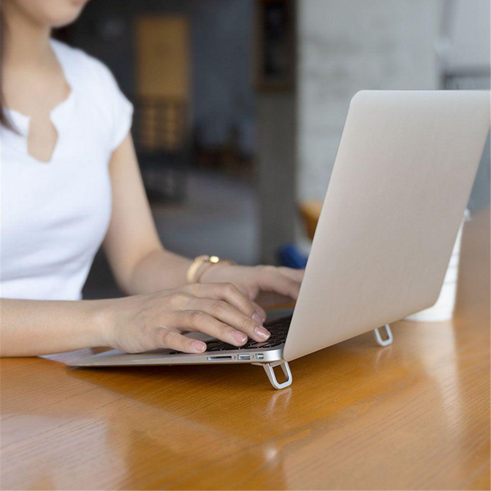 1 Cặp Giá Đỡ Notebook / Máy Tính Bằng Kim Loại Tản Nhiệt Thiết Kế Nhỏ Gọn Tiện Dụng