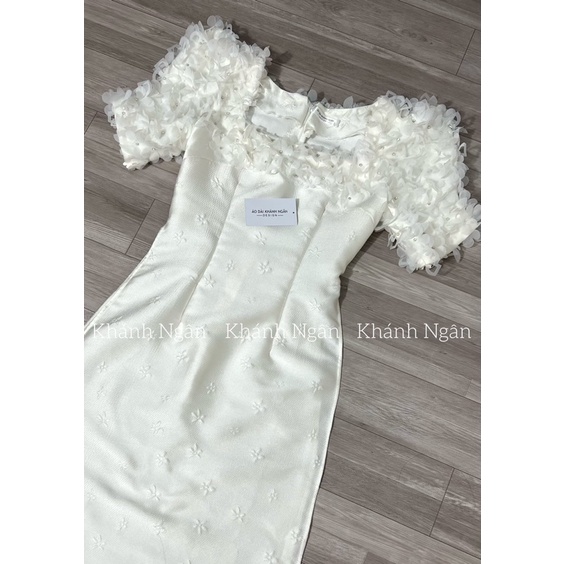 Áo dài Khổng Tước tay bồng hoa đính kết thủ công