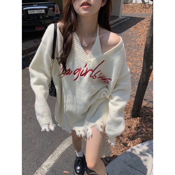 Set Áo Thun Dài Tay Cổ Tròn + Áo Len Hai Dây Thêu Chữ Thời Trang Nữ