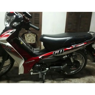 Tem elegant 50cc trắng đỏ đen