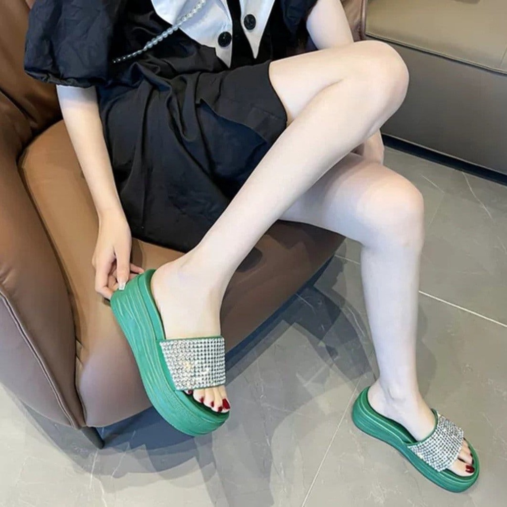 DÉP ĐẾ BÁNH MÌ QUAI NGANG ĐÍNH ĐÁ HOT TREND🩴✨✨💥