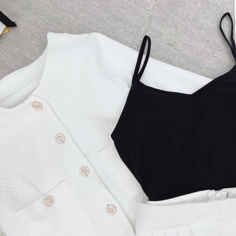 Set 3 món nữ set áo crop đen+ áo khoác đính nút tay dài+ chân váy trắng dài lên dáng tiểu thư sang chảnh