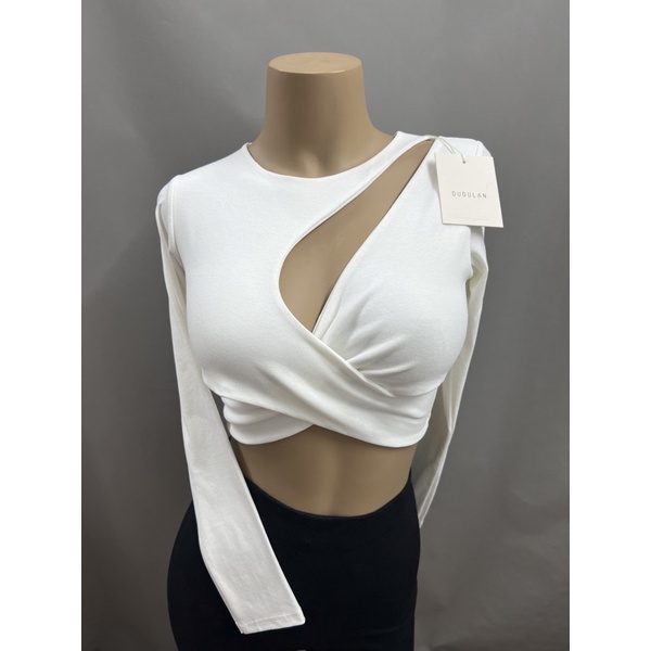 Áo thun croptop dài tay cutout ANNAKIKI hai lớp- A67