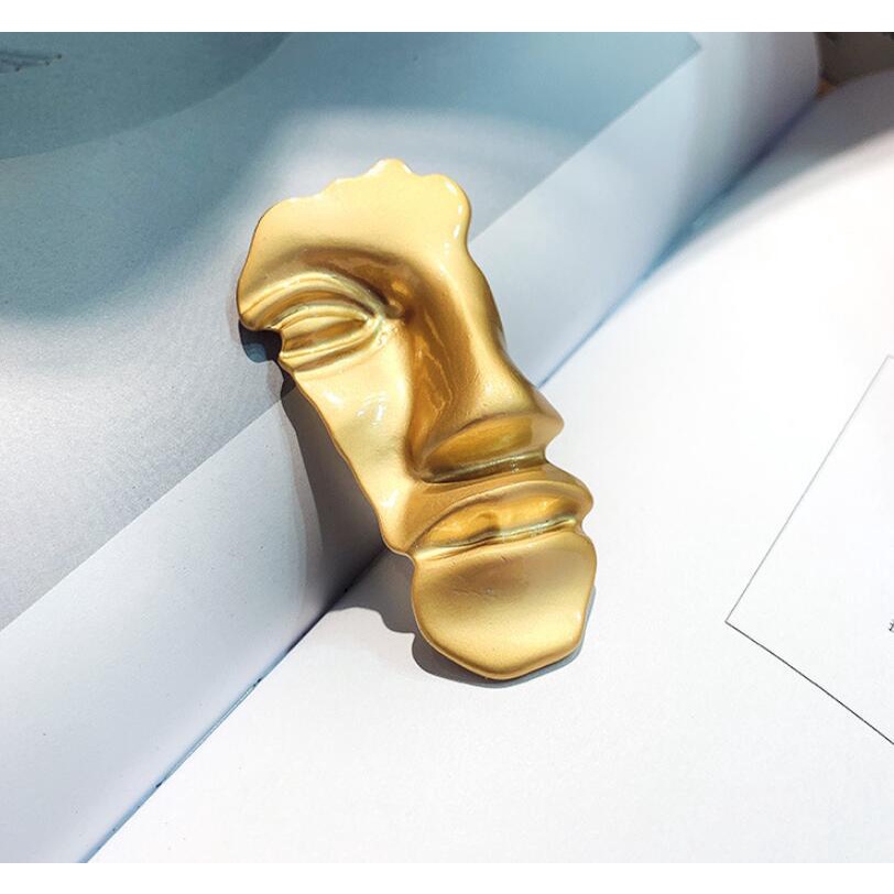 Ghim Cài Áo Hình Chân Dung Châu Á Thời Trang