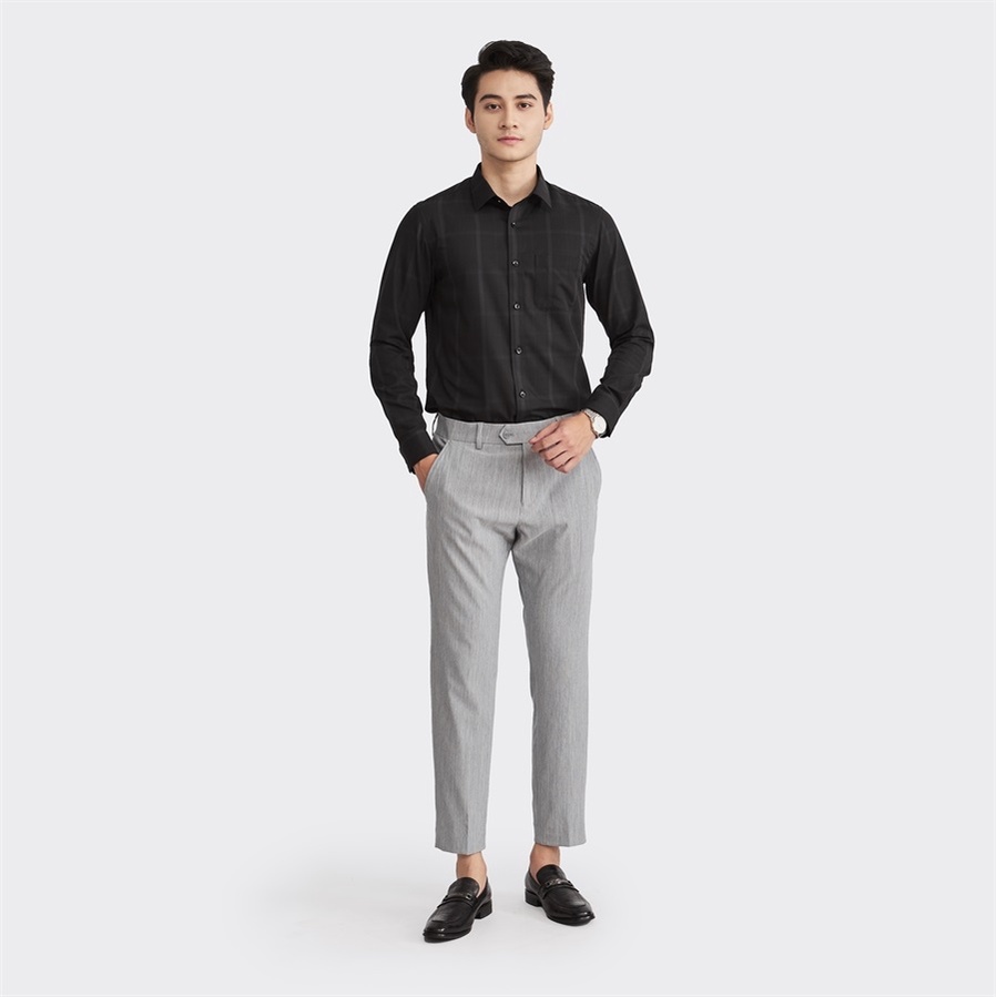 Áo sơ mi nam dài tay ARISTINO ALS06302 Somi công sở cao cấp màu đen kẻ chìm Vải sợi sồi dáng suông tà lượn có túi ngực