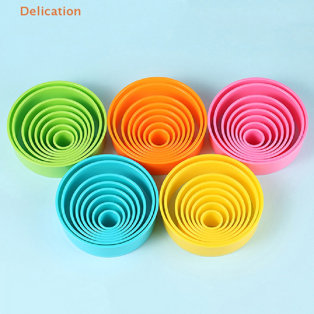 Set 8 Khuôn Cắt Bánh Quy / Kẹo Đường Trang Trí Bánh Kem DIY