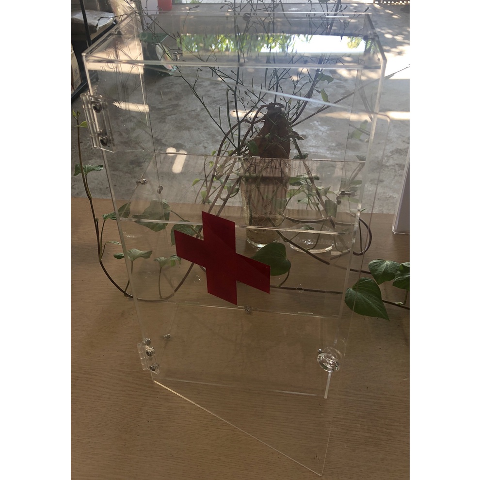 Tủ Thuốc Y Tế Gia Đình Mica Trong Cao Cấp