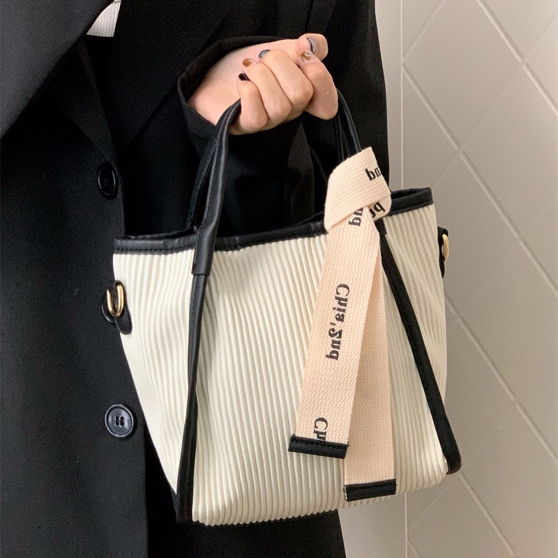 Túi Xách Thời Trang Cao Cấp Sang Trọng Cho Nữ