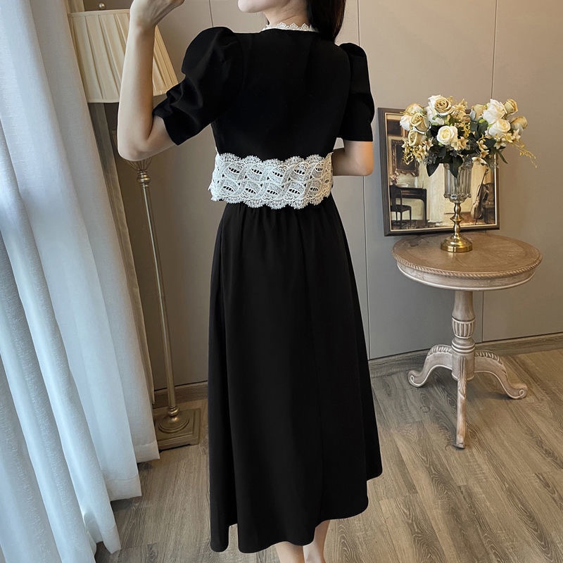 Set chân váy dài qua gối đen suông dáng dài bo chun mix áo croptop tay ngắn cổ tròn có ren