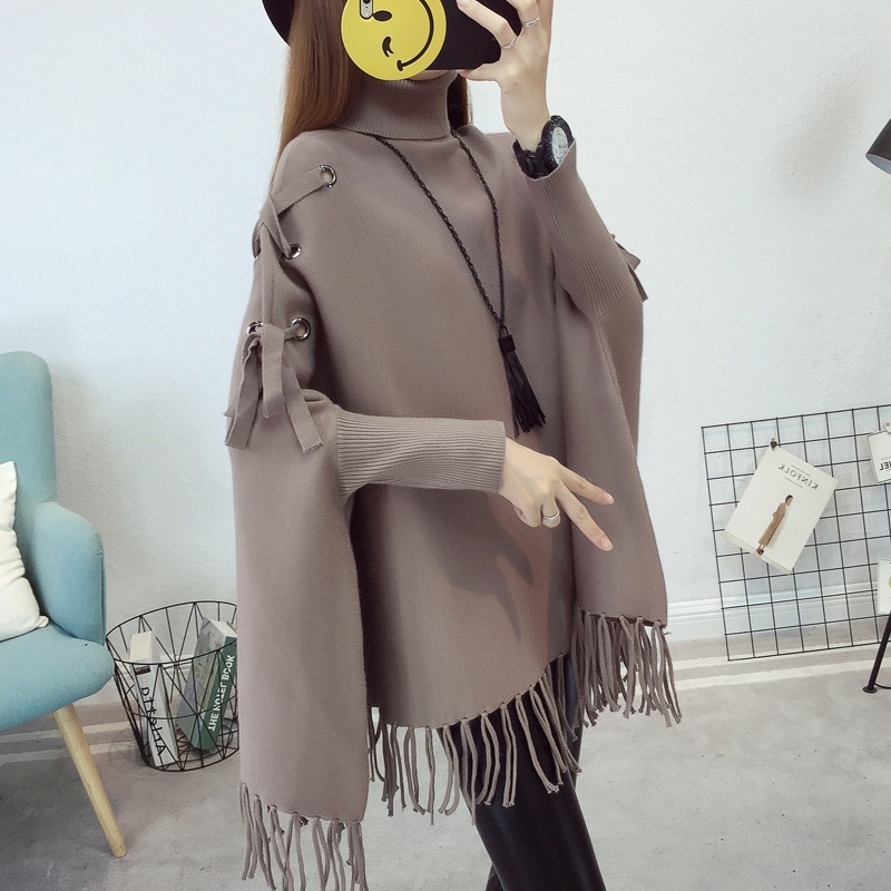 Áo Choàng Cánh Dơi Dáng Rộng Viền Tua Rua Mùa Thu Đông Cho Nữ