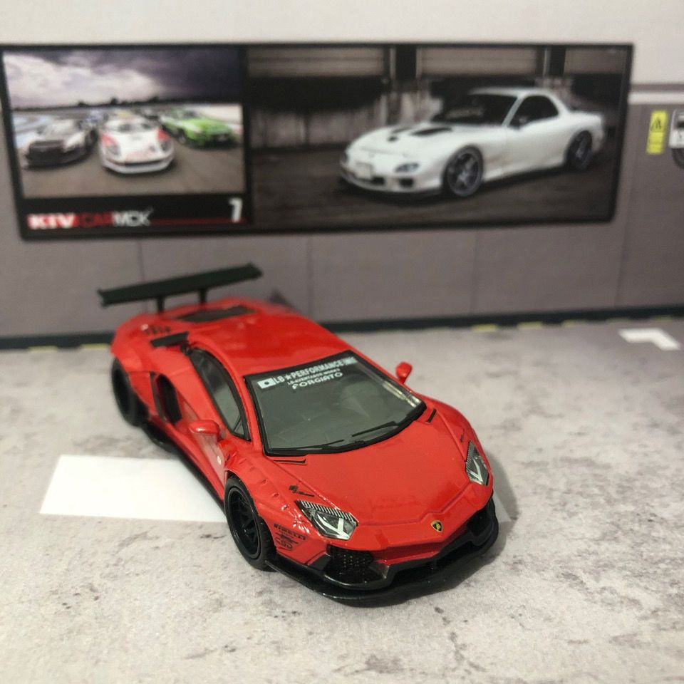 Mô Hình Xe Hơi Lamborghini Daniel Lkwk Evan Tỉ Lệ 1: 64