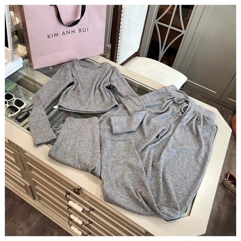 Set Bộ Nữ Len Đũa Áo Croptop Dài Tay Mix Quần Jogger Cạp Cao Chất Liệu Dày Dặn Freesize