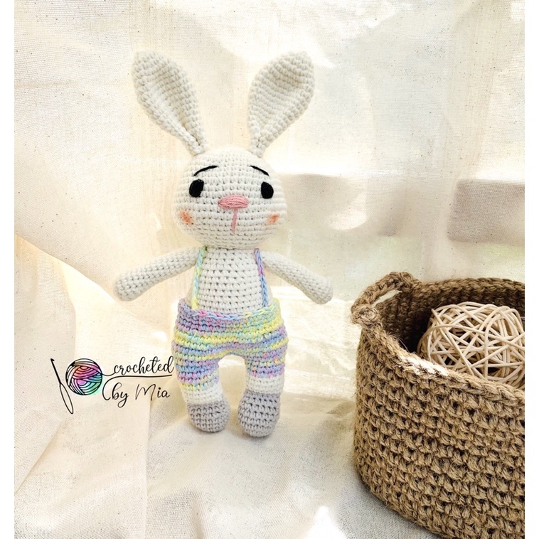 Thú nhồi bông - thỏ len - thỏ len handmade - amigurumi -lục lạc