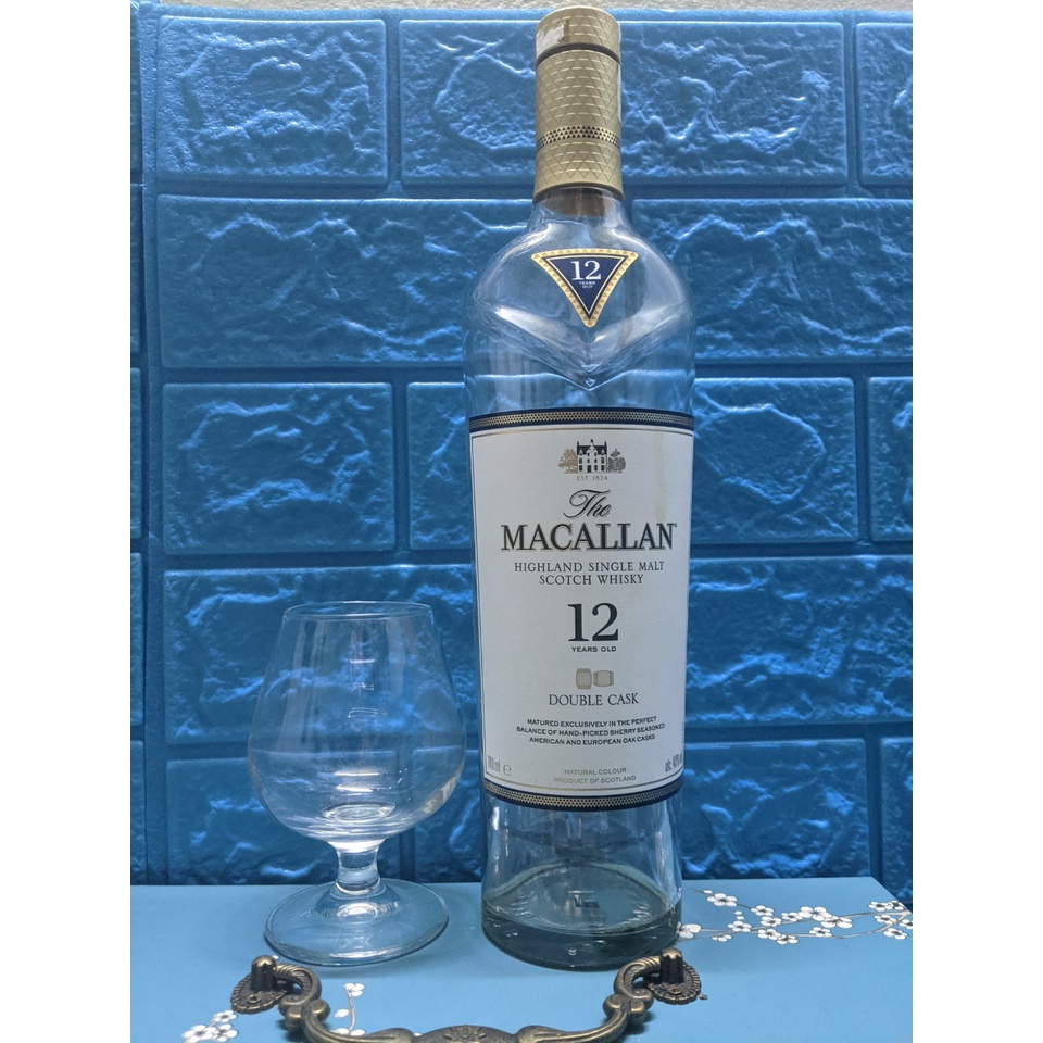 Vỏ chai rượu ngoại Maccalan 12 & Patron XO . Sử dụng decor quầy Bar, tủ trưng bài rượu.