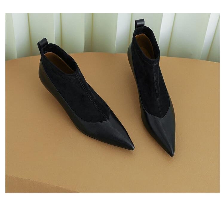 Giày Boots Martin Mũi Nhọn Thời Trang Cá Tính