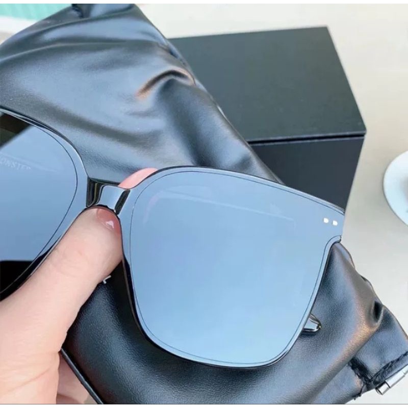 Mắt kính GM LOCELL màu đen bảng vuông thời trang