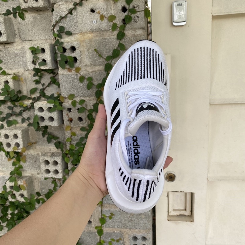 Adidas Run Swift Giá Rẻ