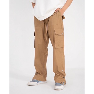 Snap button cargo pants