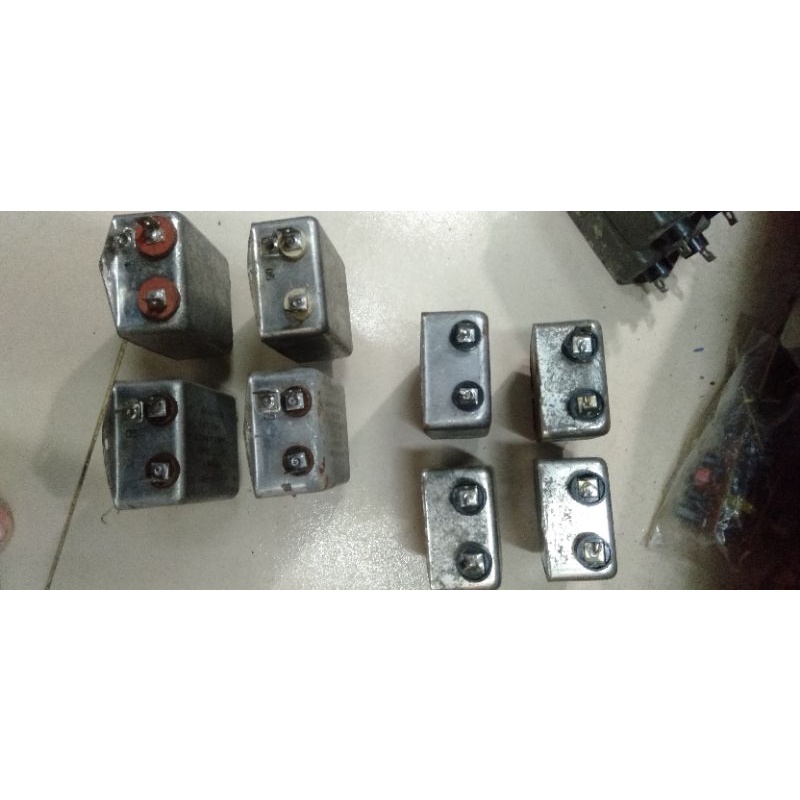 Lọc nguồn / Lọc nhiễu / Filter 110V - 220V / 3A