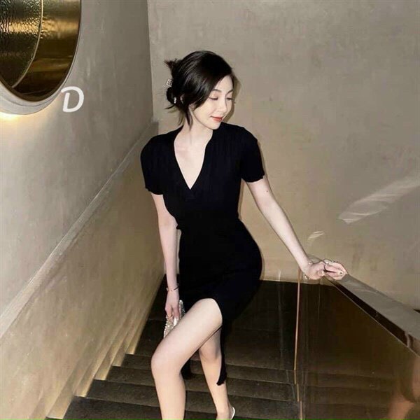 Đầm thun gân cổ bẻ tay ngắn, đầm thun ôm body dáng dài xẻ tà đơn giản 2 màu đen nu