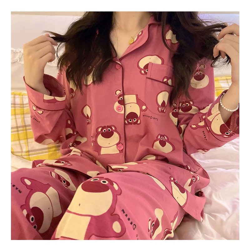 Bộ Đồ Ngủ Tay Dài In Hình Gấu Và Dâu Tây Dễ Thương Cho Nữ