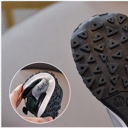 Giày thể thao sang chảnh đế mềm chống trượt (A503) Richkidsstore2021